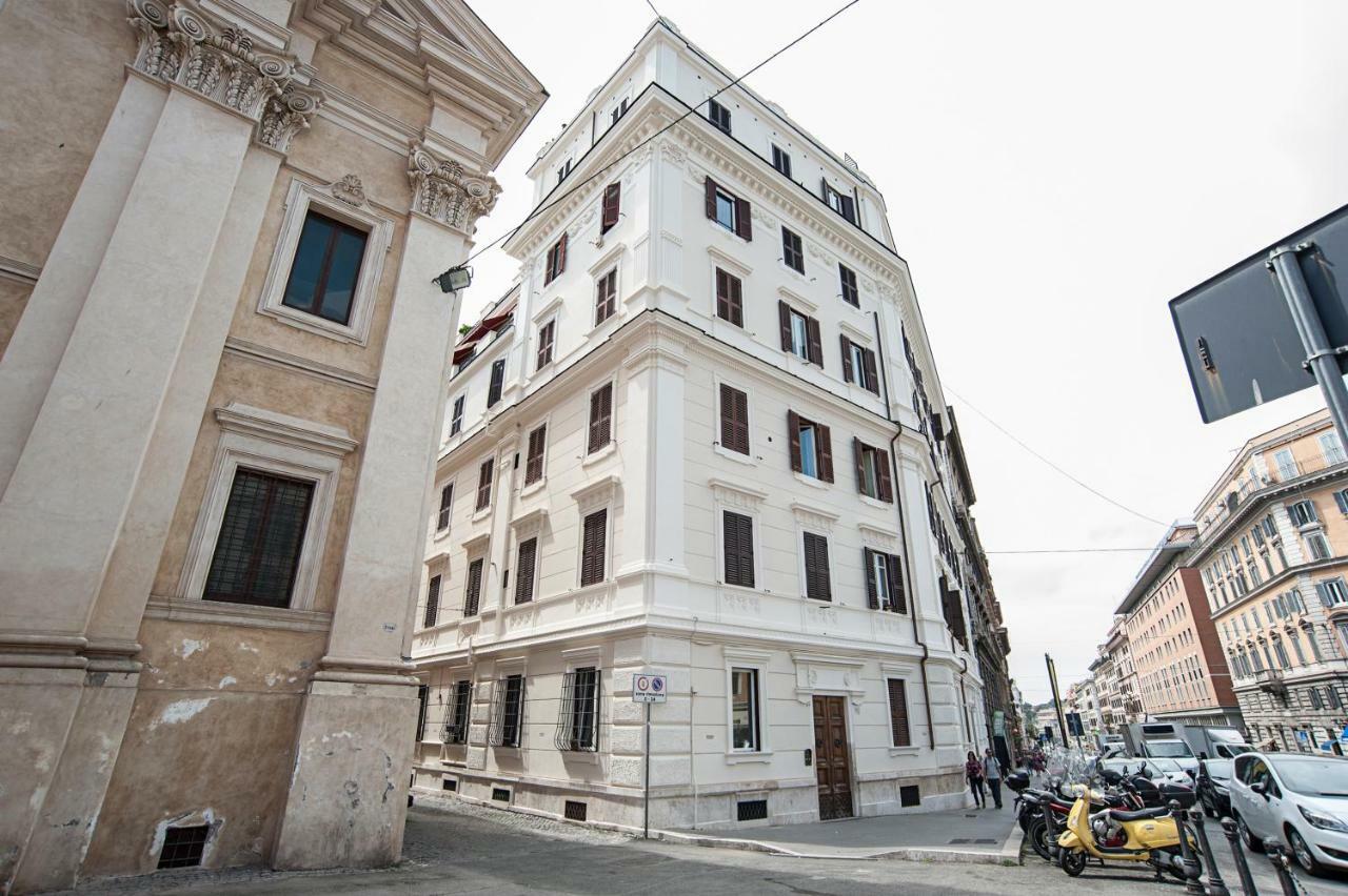 Luxury & Charme Colosseo Rome Exterior photo